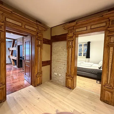 Juraperle - Historisch Und Modern - 1 * Bad Staffelstein