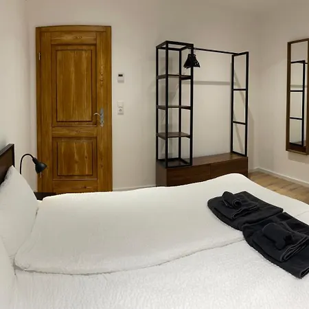 Juraperle - Historisch Und Modern - 1 * Bad Staffelstein